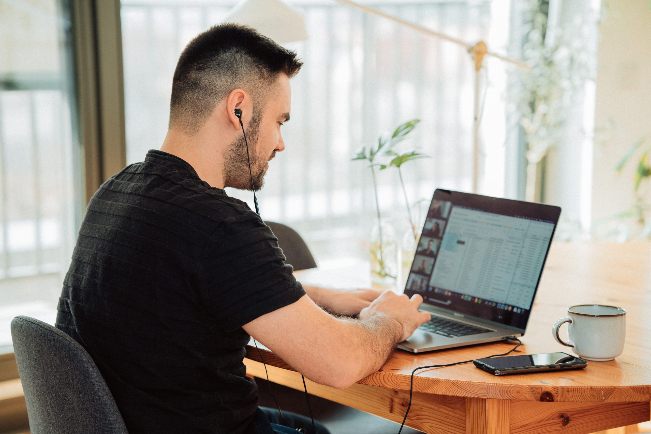 empoderar empleados en teletrabajo