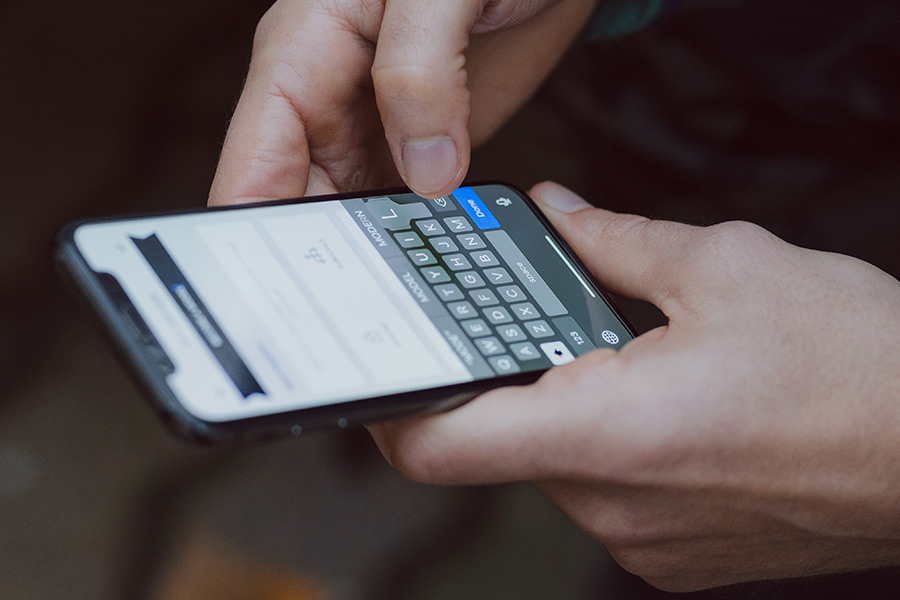 smartphones hackers