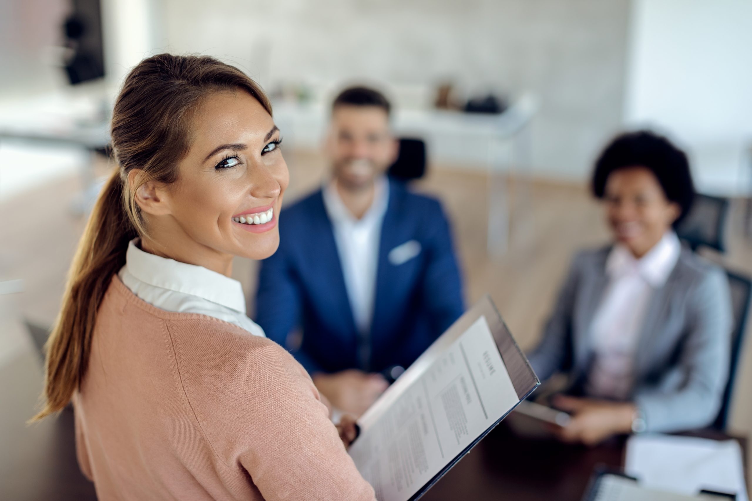 Compromiso de empleados Productividad y Felicidad Laboral